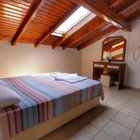 Отель Yuecel Фетхие