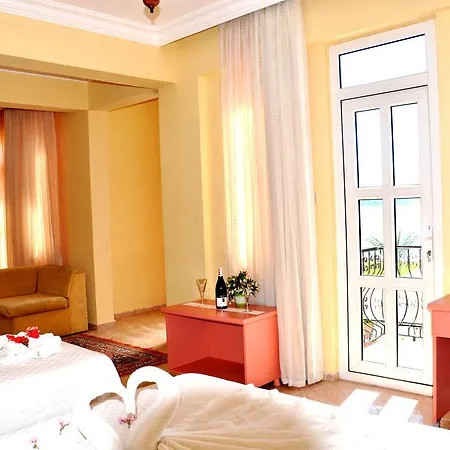 Yücel Hotel